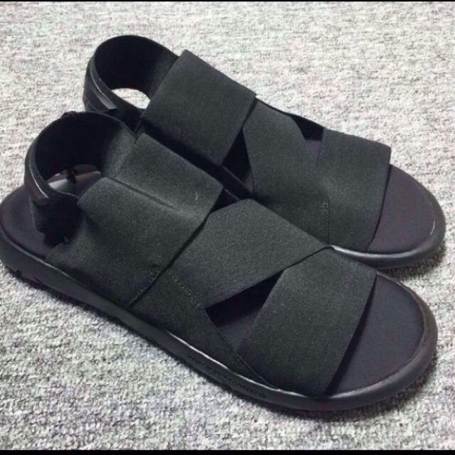 Y3 Sandals, Men's Fashion on Carousell