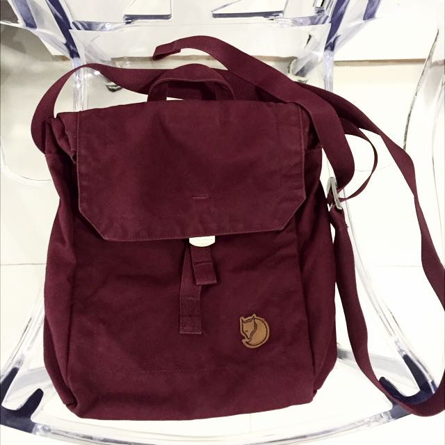 burgundy kanken