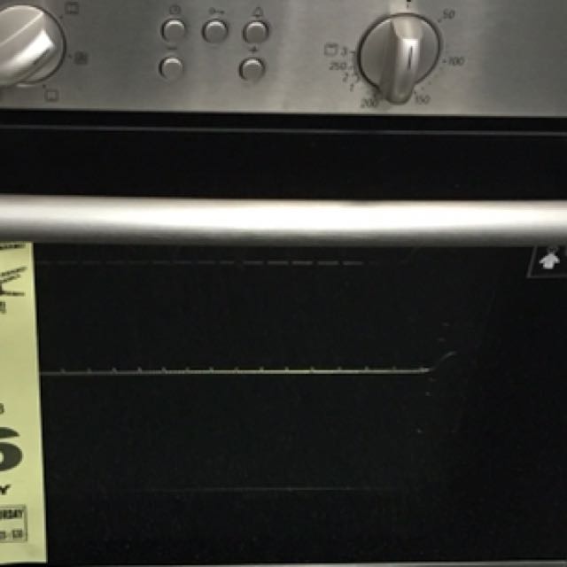 BOSCH OVEN MODEL NUMBER HBN331E2J, TV & Home Appliances, Kitchen