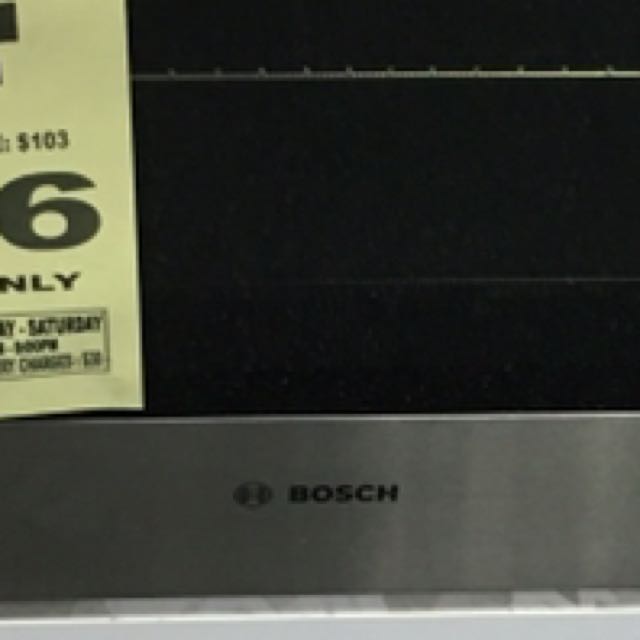 BOSCH OVEN MODEL NUMBER HBN331E2J, TV & Home Appliances, Kitchen