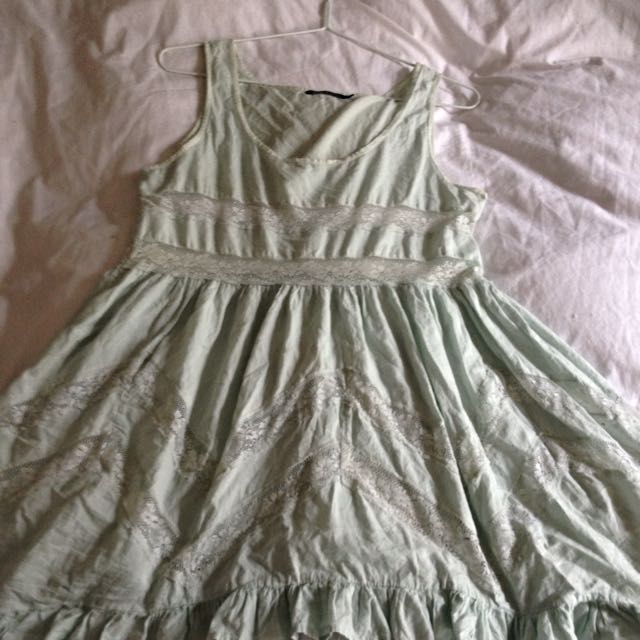 Cute Living Doll Baby Doll Dress Women S Fashion On Carousell