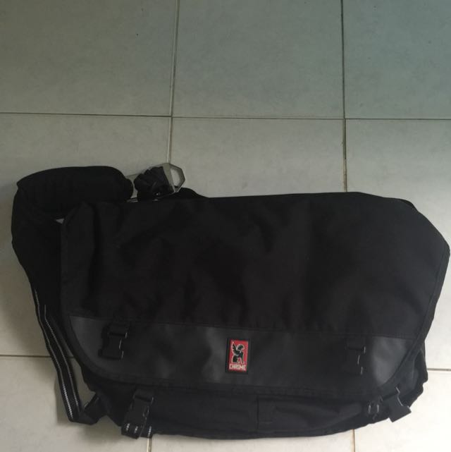 chrome metropolis messenger bag