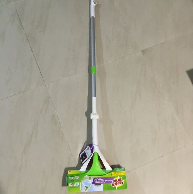 Scotch Brite Multi Purpose Window & Glass Surface Cleaning Tool, TV