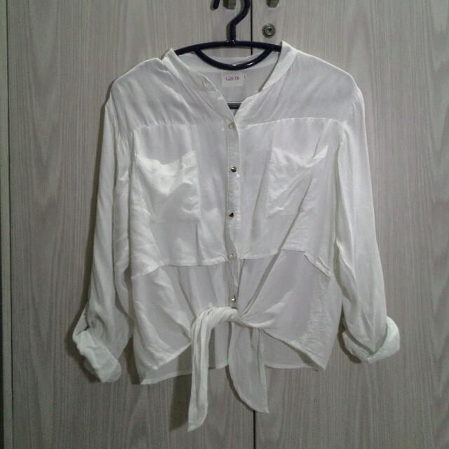White Knot Shirt Gaudi, Fesyen Wanita 
