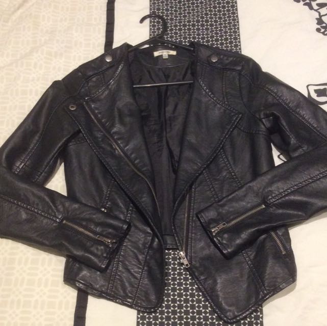 Valleygirl Black Pu Leather Jacket Sz 8 Women S Fashion On Carou Photo