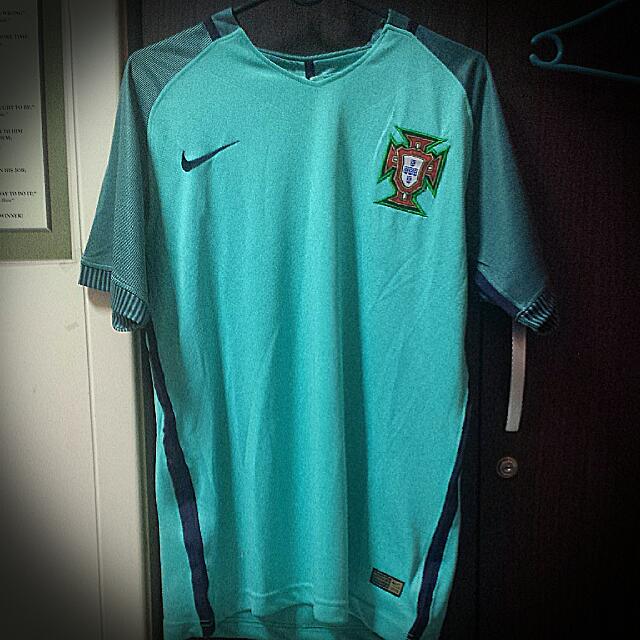Brand New Euro 2015 2016 Portugal Away Kit Men S Fashion On Carousell