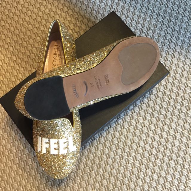 Chiara ferragni top shoes gold
