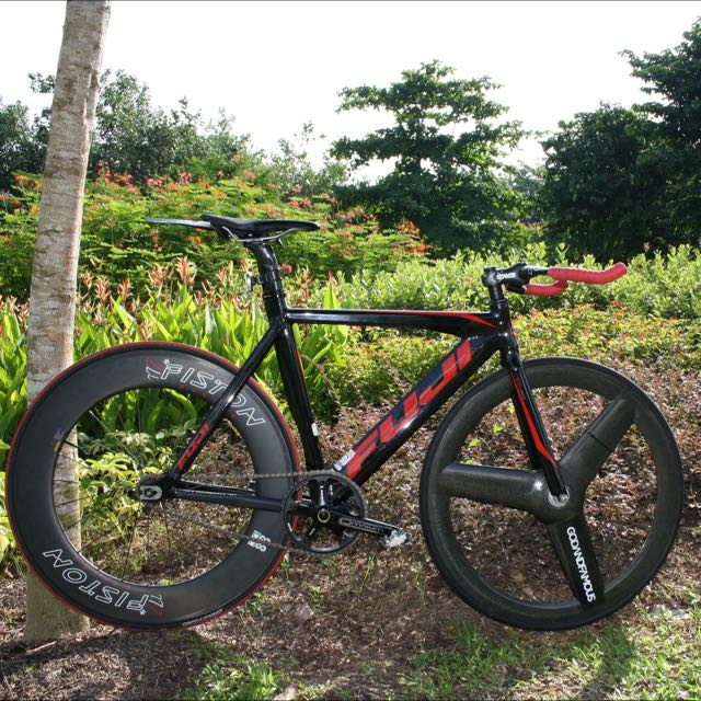fuji track pro usa
