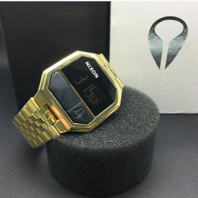 NIXON RERUN STEEL LIMITED EDITION WATCH, Men's Fashion, Watches