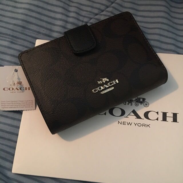 AUTHENTIC BRAND NEW COACH MEDIUM CORNER ZIP WALLET IN SIGNATURE F53562 BROWN BLACK Luxury on Carousell