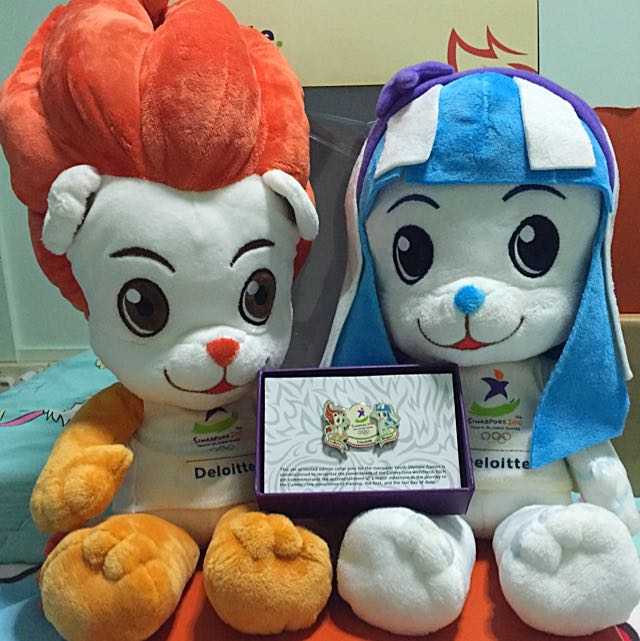 where do they sell plushies