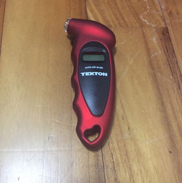 Tekton Tire Pressure Gauge, Health & Nutrition, Health Monitors