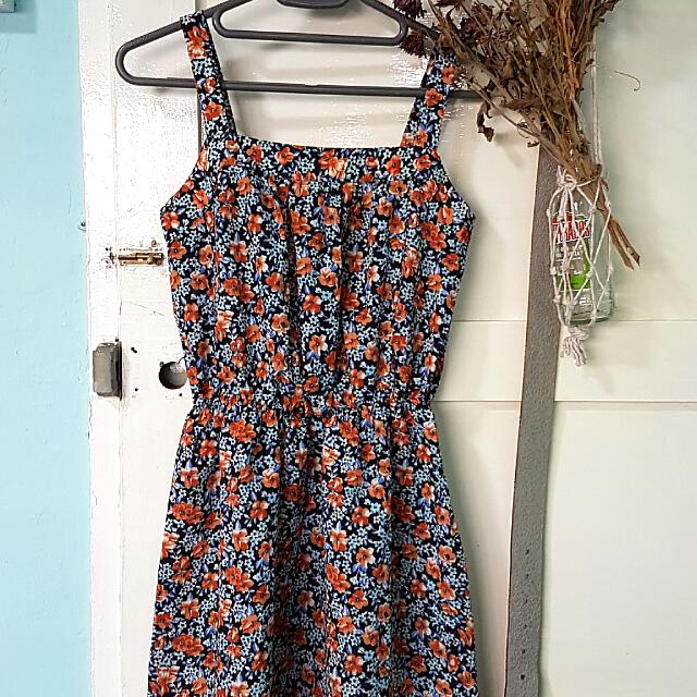 VINTAGE Bluebells Midi dress, Women's Fashion, Dresses & Sets, Dresses