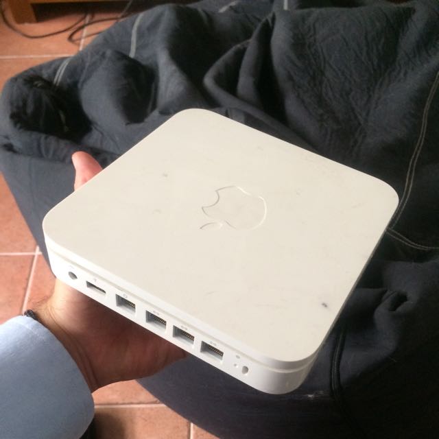 Apple Airport Extreme Base Station Wifi Router Electronics On Carousell