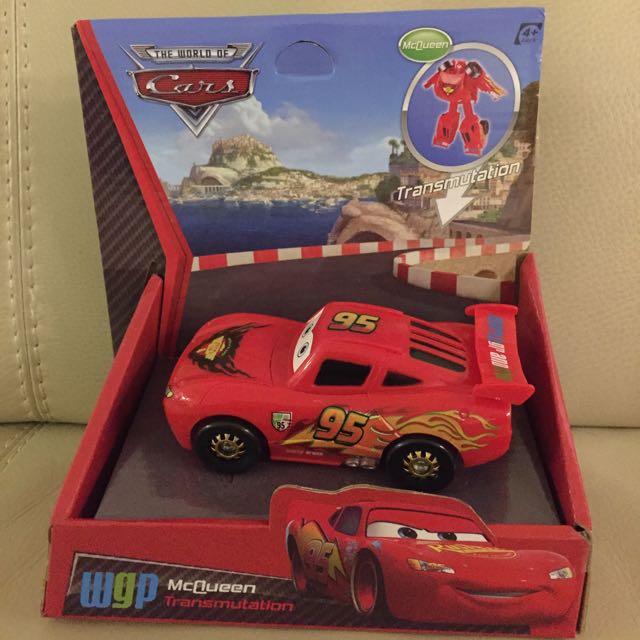 Lightning mcqueen sales transformer toy