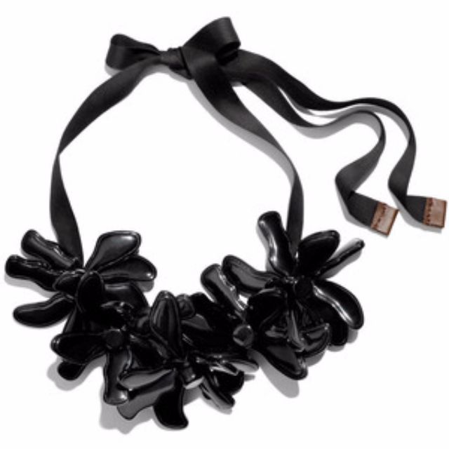 Marni h&m necklace clearance