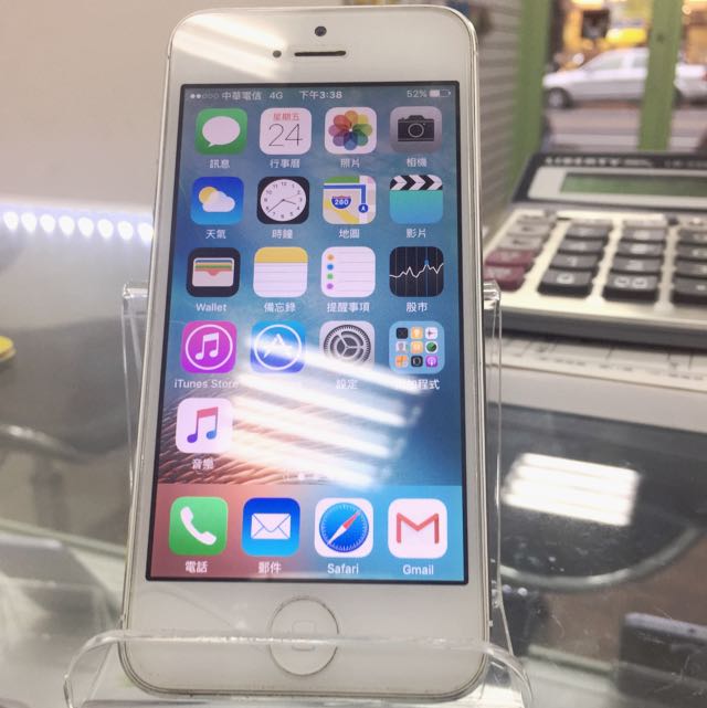 中古apple 蘋果iphone 5 16g 銀色八成新功能正常 Electronics On