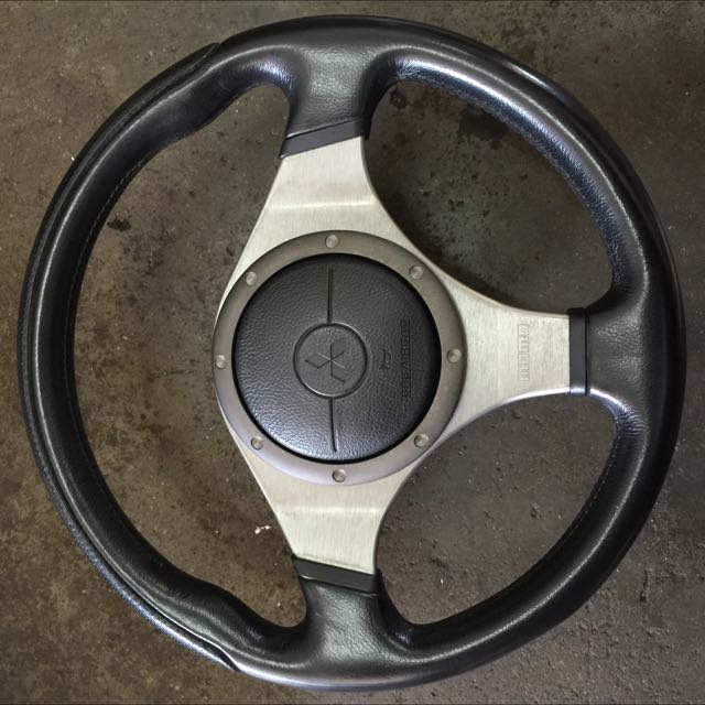 Mitsubishi Lancer Evo 8 Momo Steering Wheel, Car Accessories on Carousell