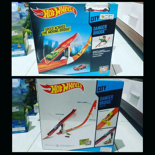 hot wheels danger bridge