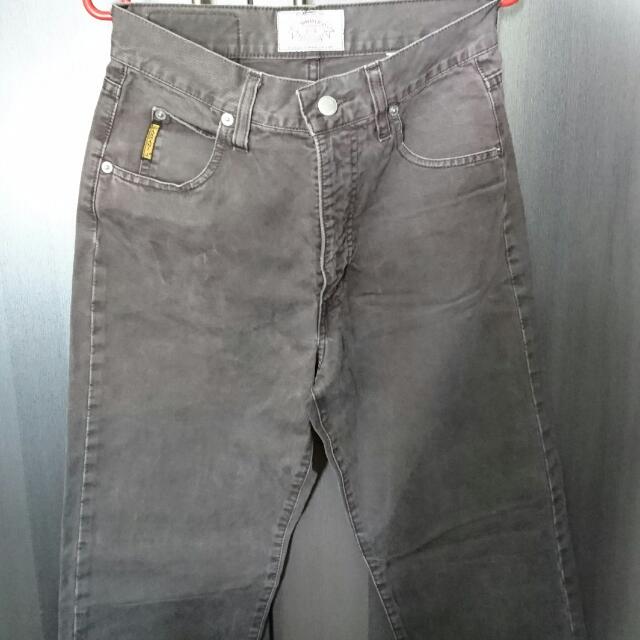 armani jeans size 28