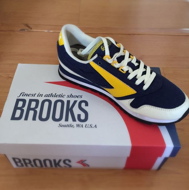 Brooks chariot men's hot sale