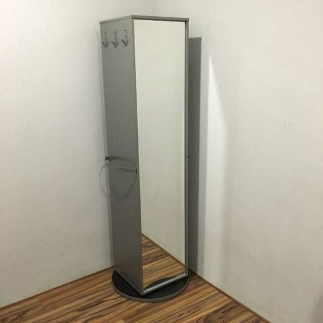 Ikea Rotating Shelf With Full Length, Rotating Shelf With Mirror