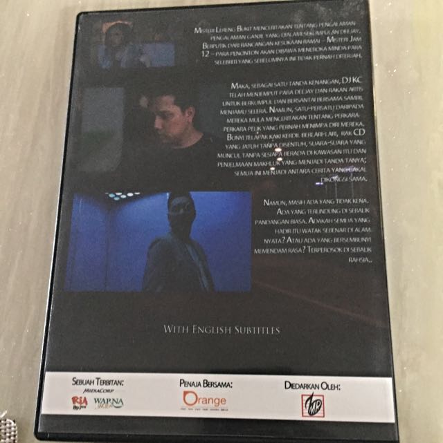 Misteri Jam 12 Misteri Lereng Bukit Everything Else On Carousell Hantarkan cadangan anda ke misterjam12kronik@gmail.com atau komen di salah satu video yang ada. carousell