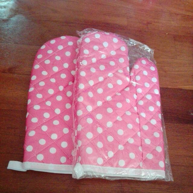 Oven Gloves, TV & Home Appliances, Kitchen Appliances, Ovens & Toasters