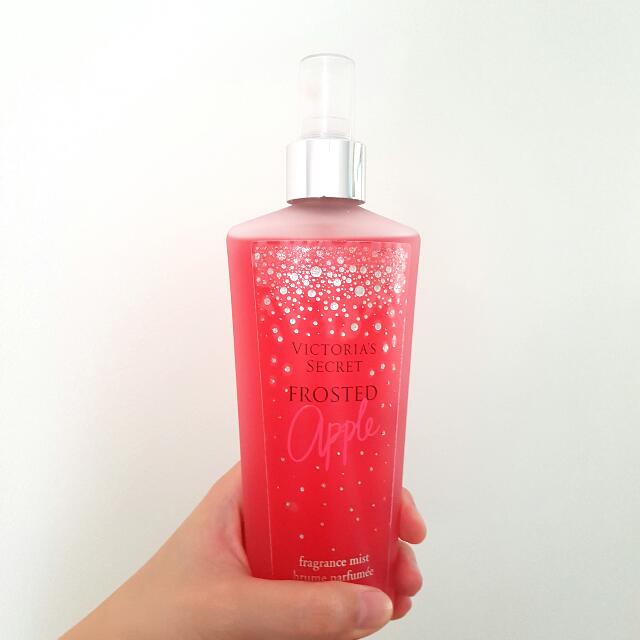 Victoria s Secret Frosted Apple Fragrance Mist
