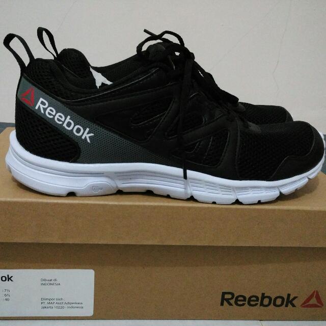reebok running shoes indonesia