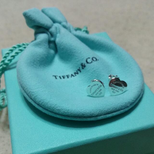 Tiffany mini heart tag earrings best sale