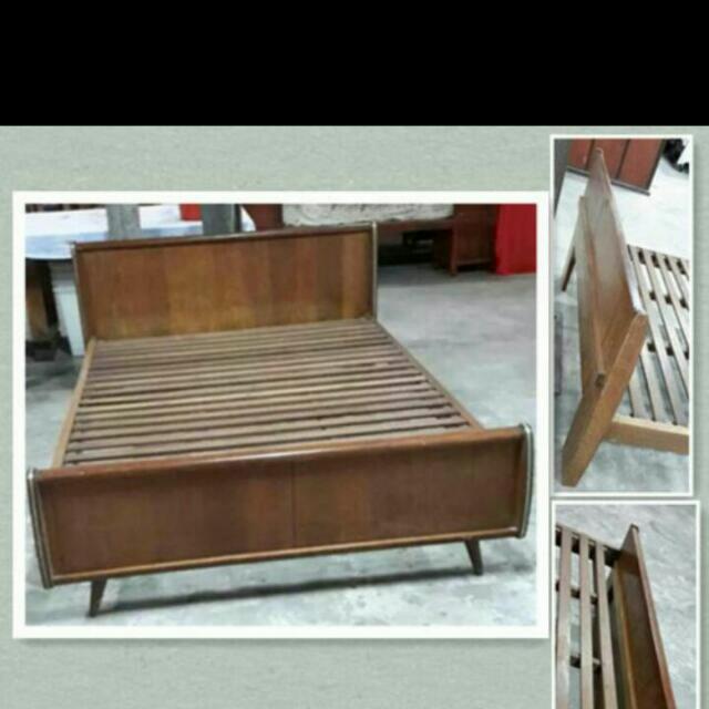 Vintage Queen Size Bedframe Furniture On Carou Photo
