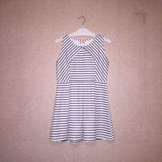 White Black Striped Dress (code: 005)