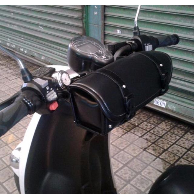 small motorcycle saddlebags