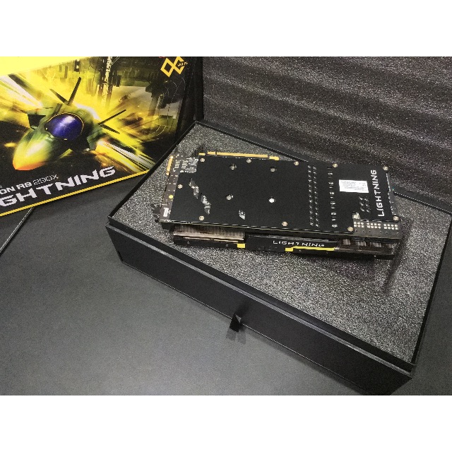 MSI AMD Radeon R9 290X Lightning Computers Tech Parts