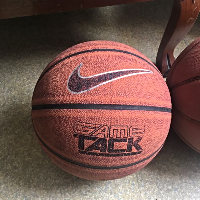 nike basketball dominate outdoor