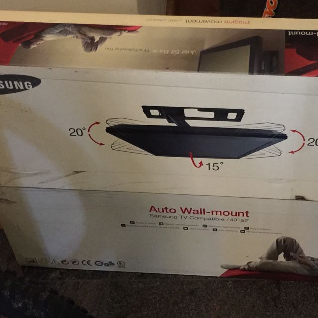 Samsung TV Wall Mount Automatic / Electronic, Computers & Tech, Parts