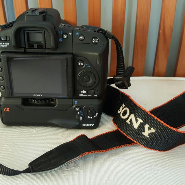 Sony A350 DSLR-A350K Body/Kit Zoom & Vertical GRIP, Photography on ...