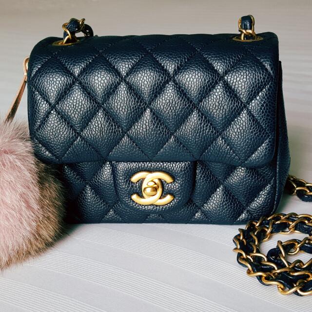 Chanel square sales mini caviar gold