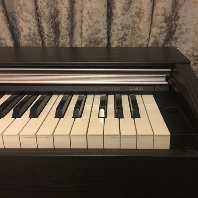 Casio PX720 Digital Fullscale 88 Keyed Electric Piano, Hobbies & Toys
