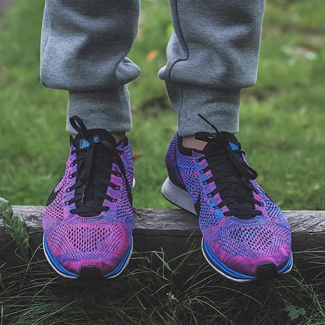 Flyknit racer cheap game royal