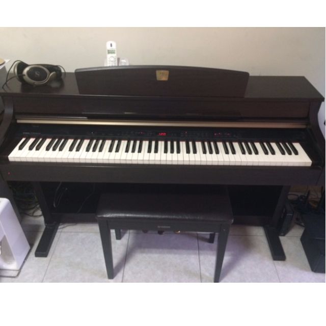 Yamaha Yamaha CLP-340 Clavinova Digital Piano in Rosewood, Hobbies