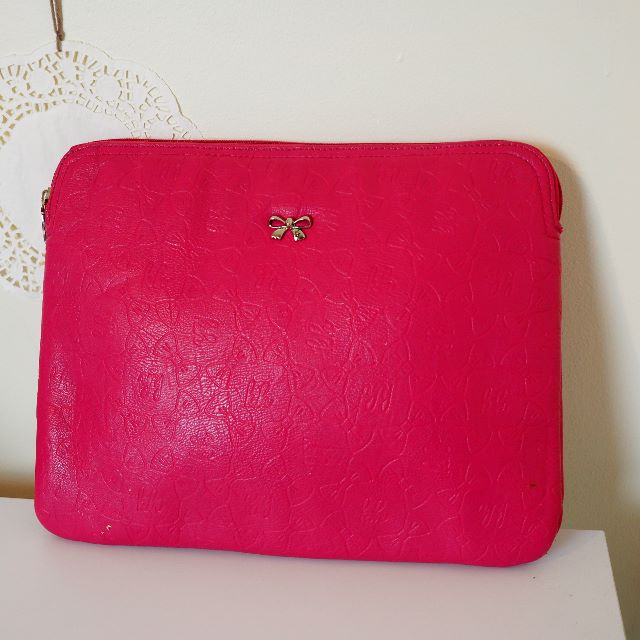 Kate Hill 15 inch Hot Pink Laptop Bag Women s Fashion on Carousell