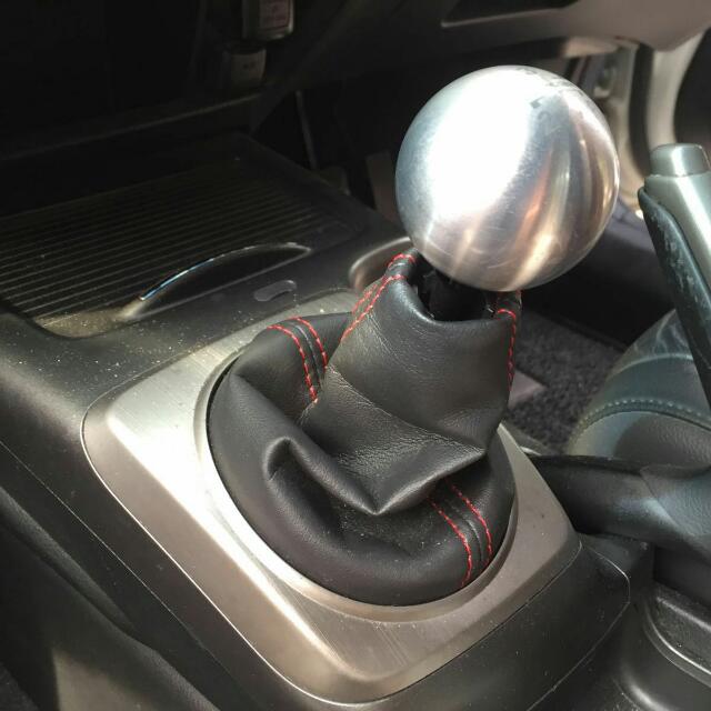 Mugen type store r shift knob
