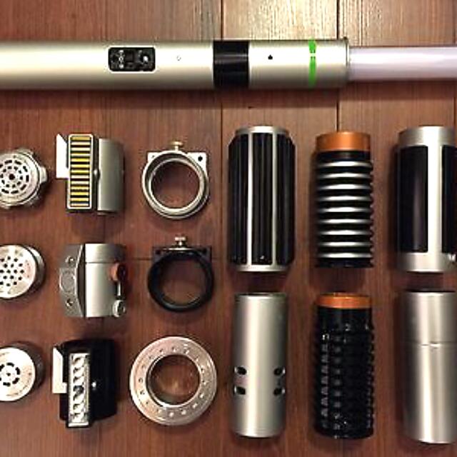 Star wars force fx lightsaber shop construction set