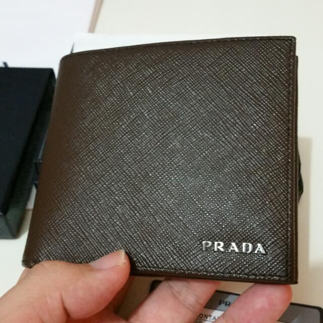 2mo738 prada hotsell