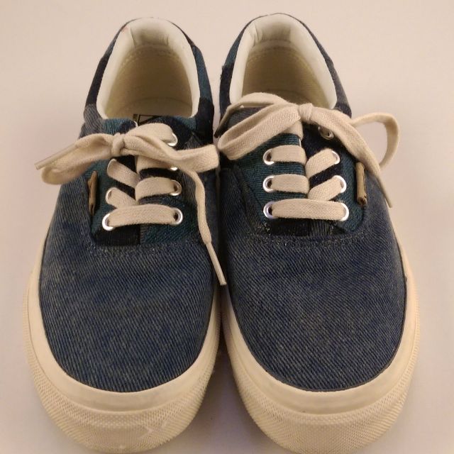 blue denim vans
