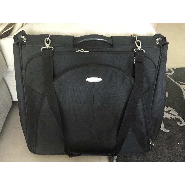 samsonite suit carrier