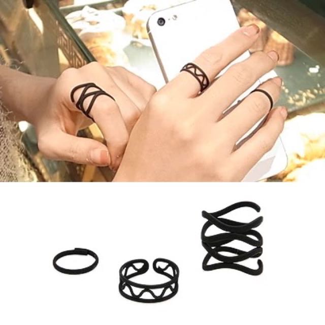 ring (Category: Rings) located in Singapore. Submitted by rainnie1007 (Listing ID 59606326, Image 2). Description: .