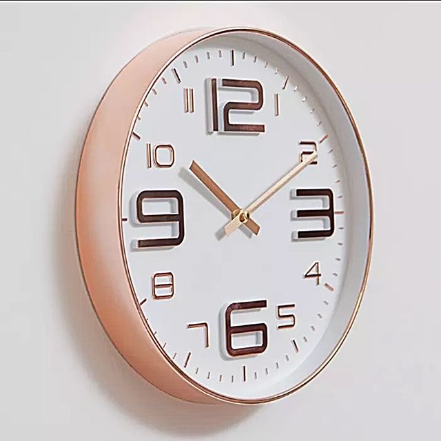 Instock Sleek Rose Gold Silver High Gloss Wall Display Silent Clock